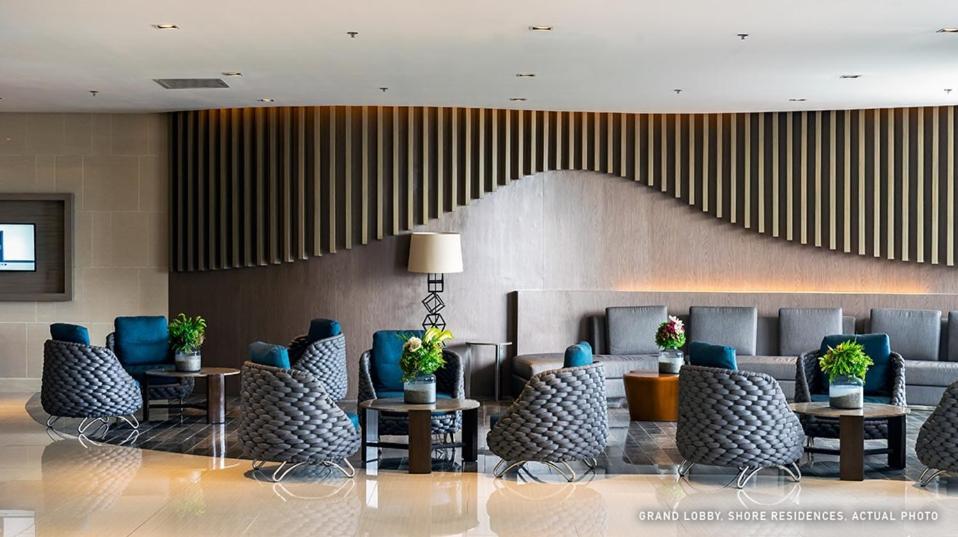 Sabina'S One Bedroom Condo At Shore Tower C マニラ市 エクステリア 写真