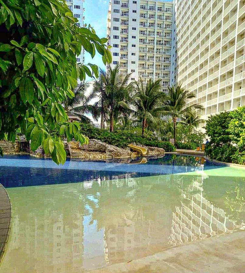 Sabina'S One Bedroom Condo At Shore Tower C マニラ市 エクステリア 写真