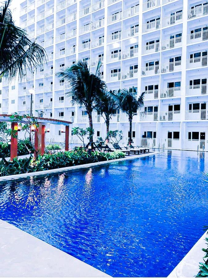 Sabina'S One Bedroom Condo At Shore Tower C マニラ市 エクステリア 写真