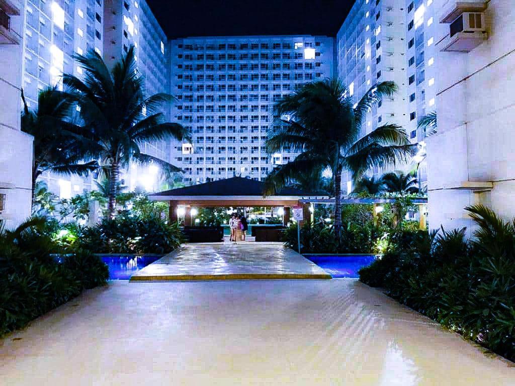 Sabina'S One Bedroom Condo At Shore Tower C マニラ市 エクステリア 写真