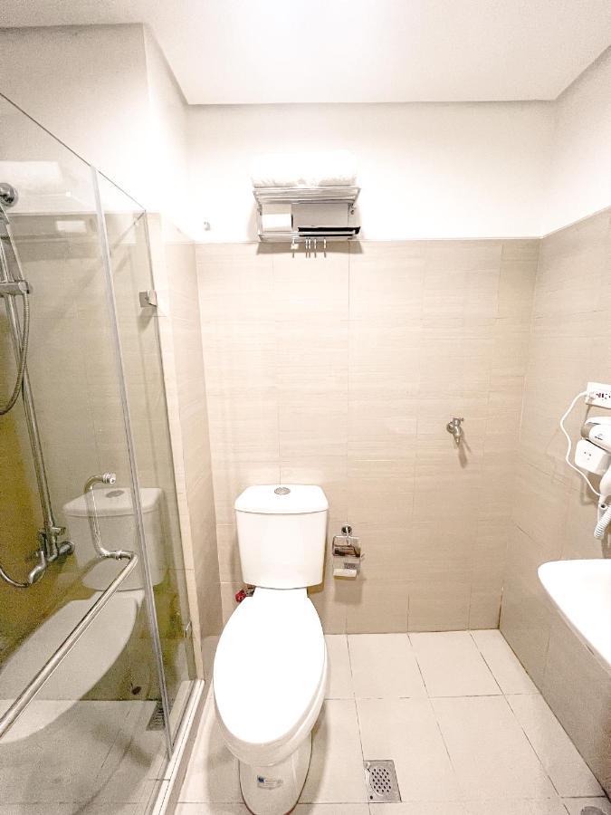 Sabina'S One Bedroom Condo At Shore Tower C マニラ市 エクステリア 写真
