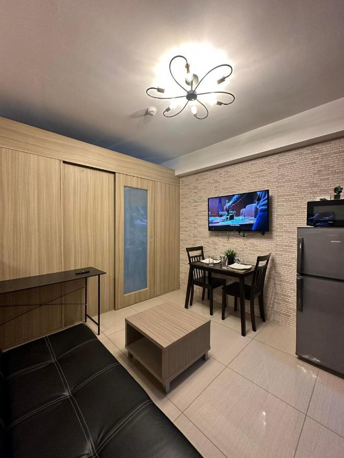 Sabina'S One Bedroom Condo At Shore Tower C マニラ市 エクステリア 写真